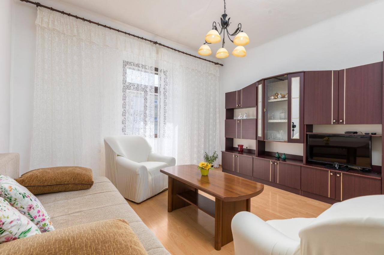 Apartment Ana Fazana Ngoại thất bức ảnh