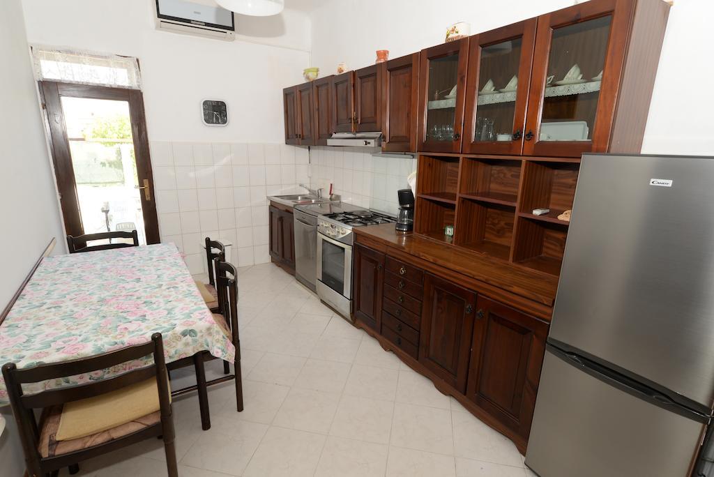 Apartment Ana Fazana Phòng bức ảnh